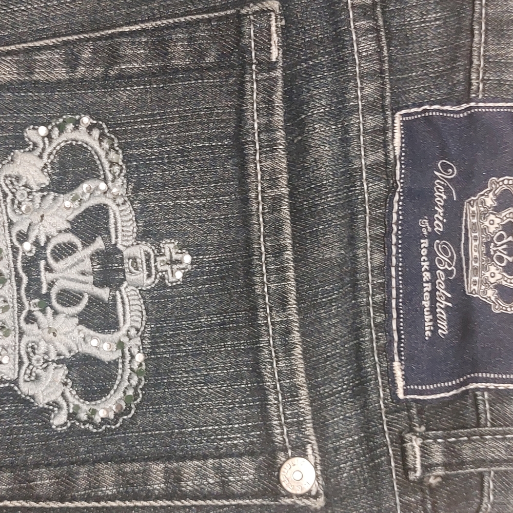 Victoria Beckham x Rock & Republic Y2K Low Rise Cropped Flare Jeans - Picture 7 of 8